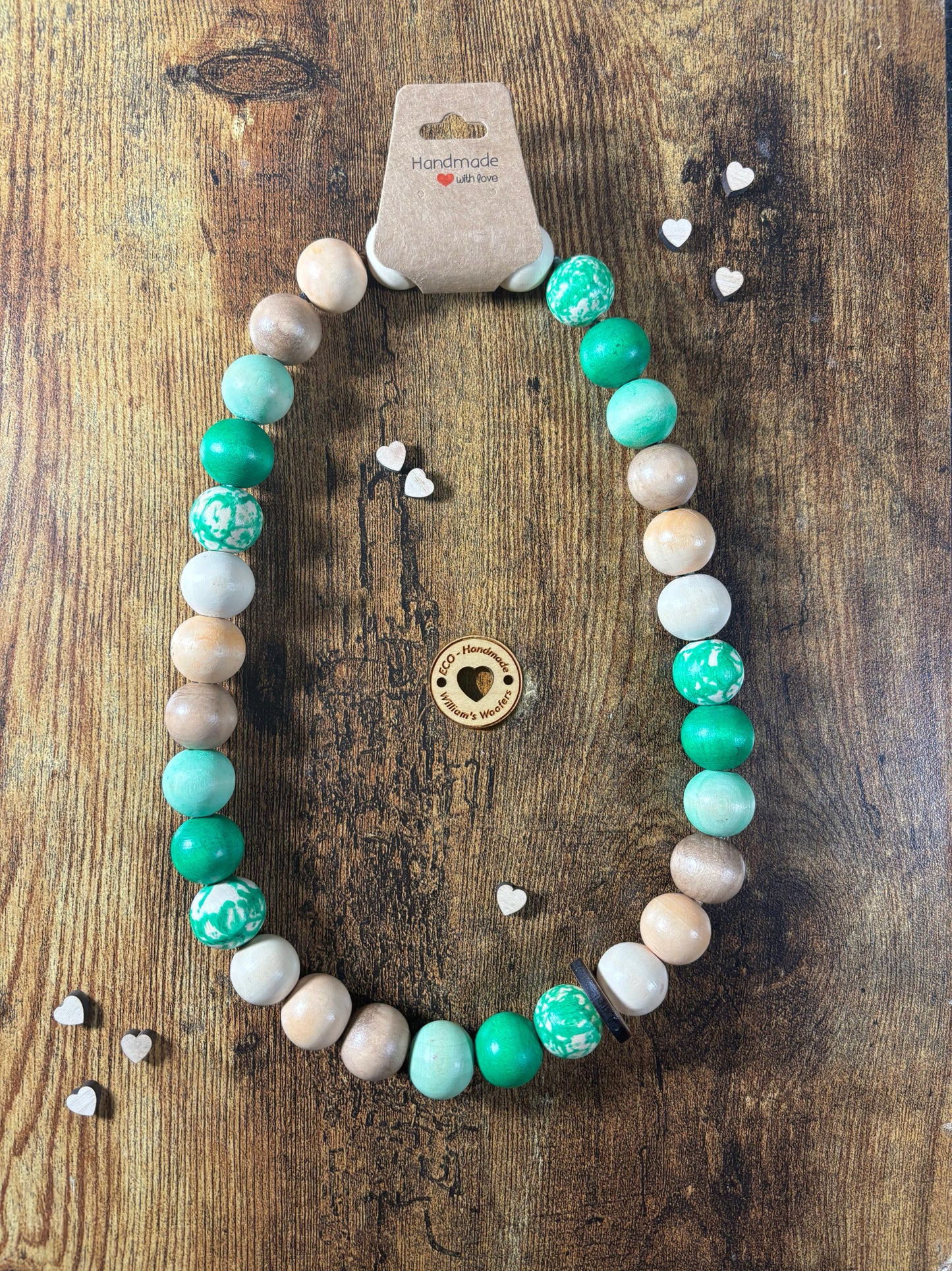 Neutral Green Button Beads Necklace