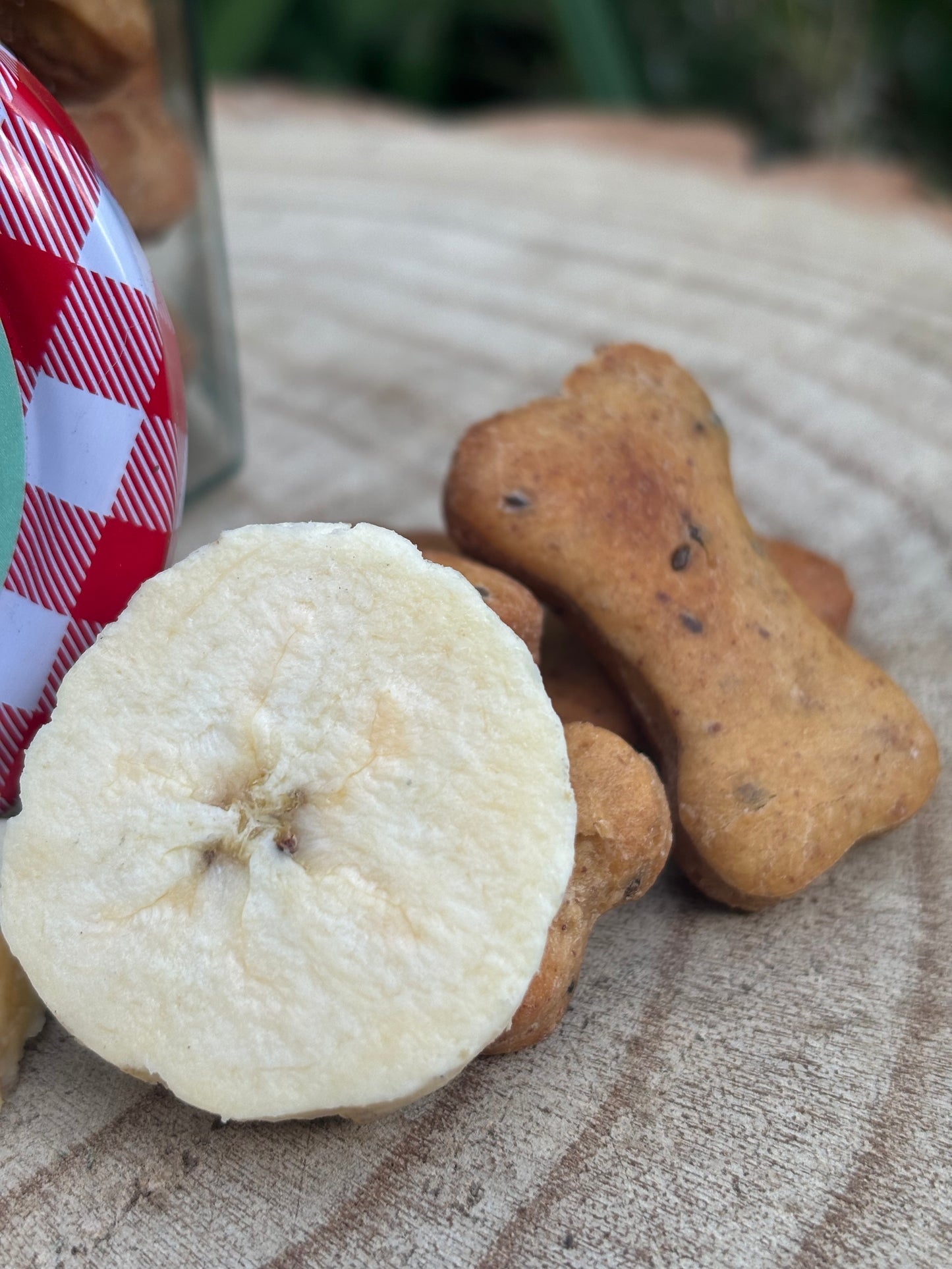 Artisan Dog Biscuits Peanut Butter, Banana & Gram Flour