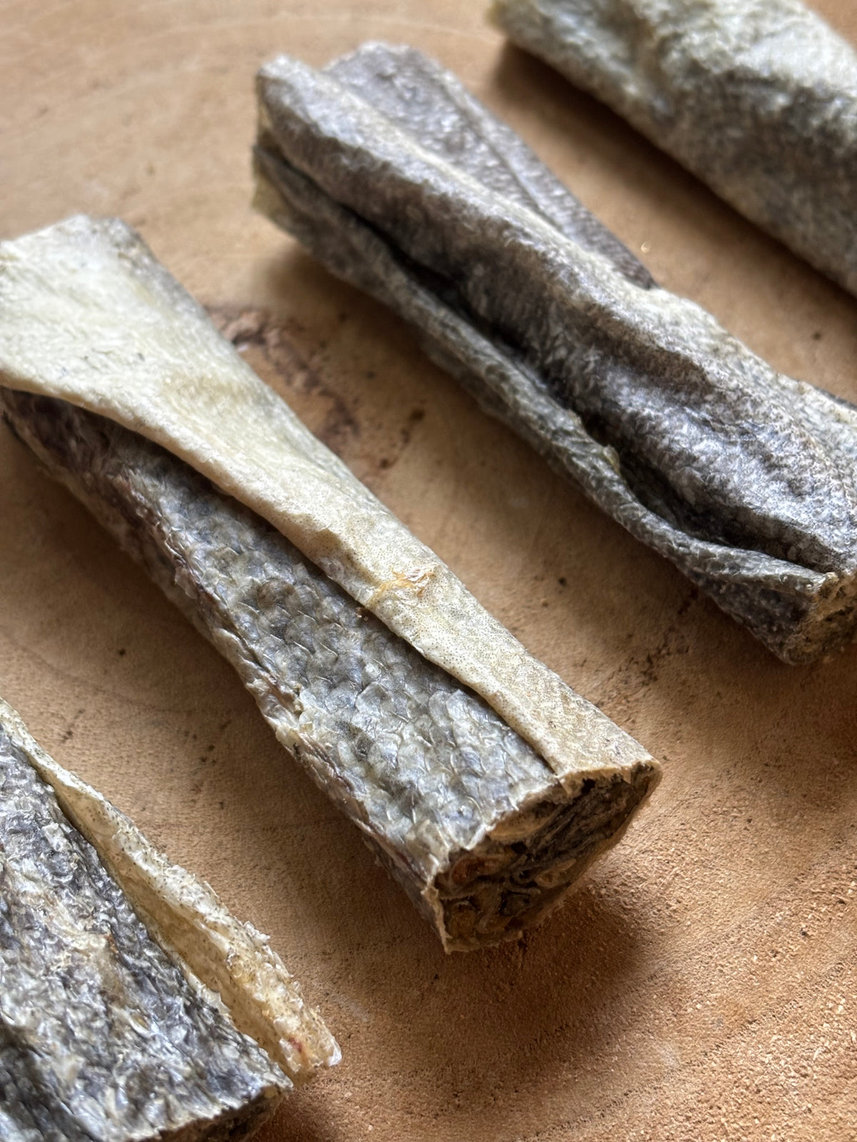 Fish Skin Rolls