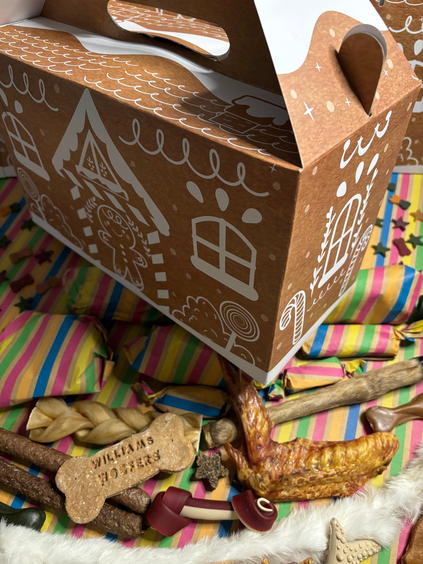 Merry Woofmas The Ultimate Christmas Box