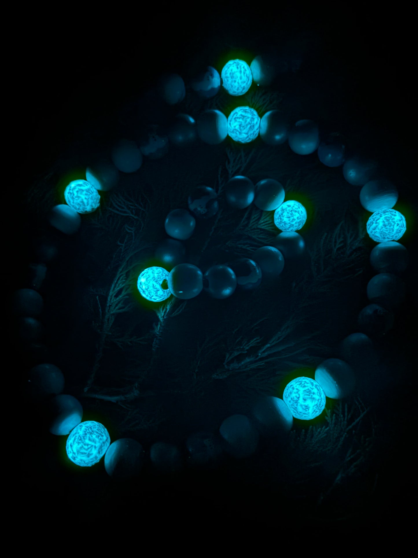 Silver Snowman Glow in the Dark -Christmas Collection